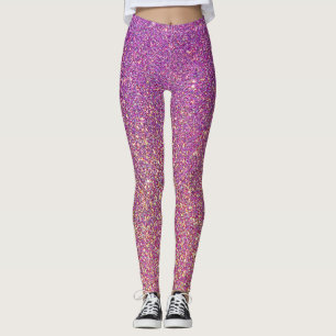 Olhar brilhante de leggings rosadas