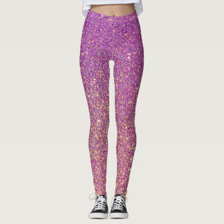 Olhar brilhante de leggings rosadas