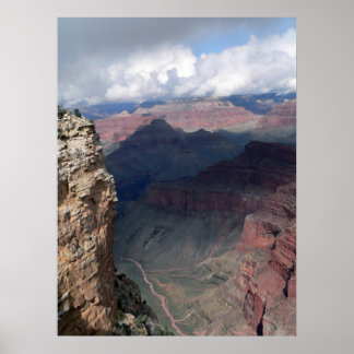 Olhe Abaixo do Poster