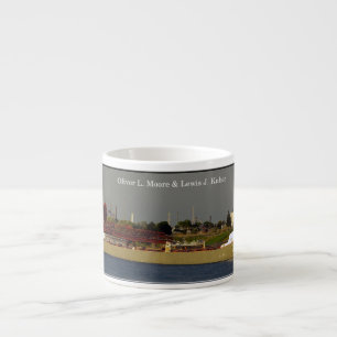 Olive L. Moore & Lewis J. Caneca de Kuber espresso