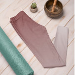 Ombre Trend Color Mahogany Brown - Leggings Pastel<br><div class="desc">As leggings marrom-ombre na moda da nossa coleção de cores de tendência Autumn e Winter 2023/24 oferecem charme de eterno. Essas pernas de ombre avermelhadas - marrom apresentam um gradiente que transita de uma matiz mais profunda e intensa na cintura para uma sombra pastel mais macia em direção às pernas....</div>