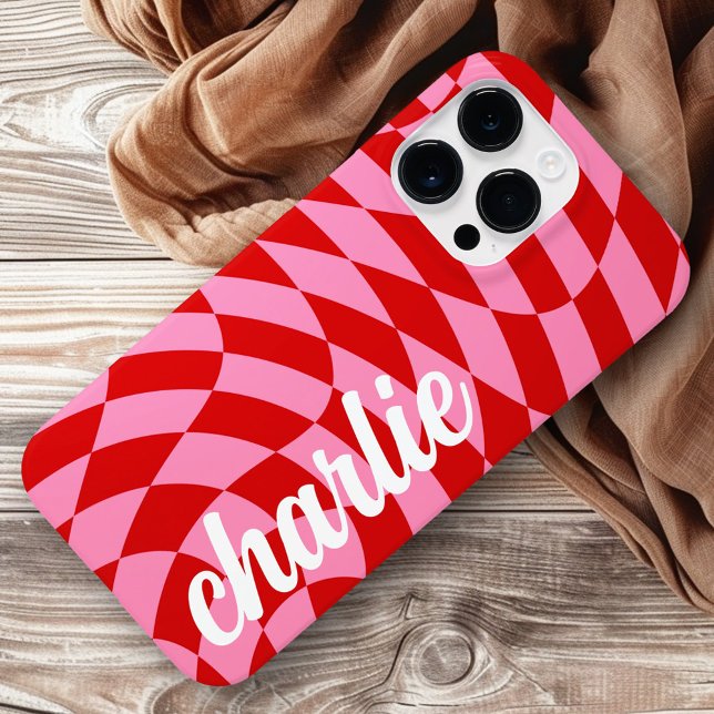 Onda cor-de-rosa-rosa do tabuleiro de xadrez (Retro checkerboard swirl wave pink red Case-Mate iPhone case)