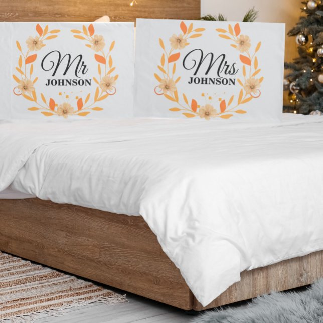 Orange Peach Floral Elegante Script Mr. Travesseir (Criador carregado)