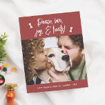 Orçamento Paz Amor Ameaça Férias de Natal<br><div class="desc">Mande o festival de animação com este orçamento e um cartão de Natal bonito com a saudação manuscrita "Paz, amor, alegria e doces" e ossos desenhados de branco sobre um fundo vermelho festivo. No meio da carta, há uma foto do seu cachorro de estimação! Por baixo, diz "Feliz Howlidays" ou...</div>