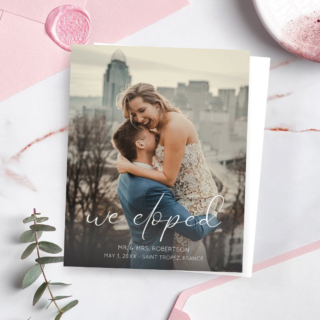 Orçamento Que Elogiamos Foto Chamando Anúncio De C (Criador carregado)