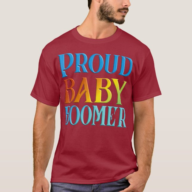 Orgulhoso Bebê Boomer Dando T-Shirt (Frente)