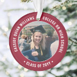 Ornamento 2 Graduação de Foto Elegante Vermelho e Branco Mod<br><div class="desc">Comemore a conquista do formando com um elegante Enfeites de natal vermelho e branco de graduação em duas rodadas de fotos. As imagens e todo o texto são simples de personalizar e podem ser diferentes na frente e no verso. (DICAS DE IMAGEM e DESIGN DE TEXTO: 1) Para ajustar a...</div>