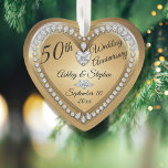 Ornamento 50º Aniversário do Dourado Diamantes<br><div class="desc">Elegante faux (impresso) gold and diamouros 50th Wedding Anniversário keepape design por Holiday Hearts Design (direitos reservados). Os campos de modelo são fornecidos para personalizar com seus nomes, aniversário e data. Os estilos de fonte, tamanhos e posicionamento podem ser personalizados através do botão "Personalizar". Tal como acima referido, todos os...</div>