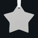 Ornamento Adicione charme à sua árvore com uma saudação aleg<br><div class="desc">Elevem seu decoro de férias com nossa coleção de Enfeites de natal encantadora. Feitas à mão e personalizadas,  nossos ornamentos decorativos são perfeitos para adicionar um toque único à sua árvore.</div>