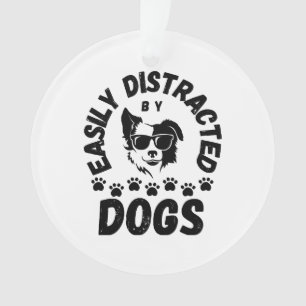 Ornamento Bonito Fácilmente Distraído por Cães amantes de an