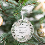 Ornamento Bonito Floral Wreath | Casamento<br><div class="desc">Este Enfeites de natal bonito apresenta um cheio de aquarela de flores brancas e cinzas suaves com folhas verdes elegantes e um roteiro moderno de tendências. Adicione os seus nomes e a data em que se casou para a manutenção perfeita do casamento.</div>