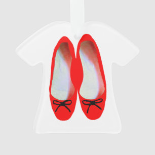 Ornamento calçados vermelhos