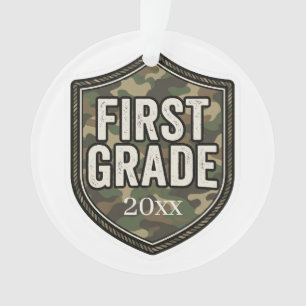 Ornamento Camuflagem da Primeira Série para Meninos Volta