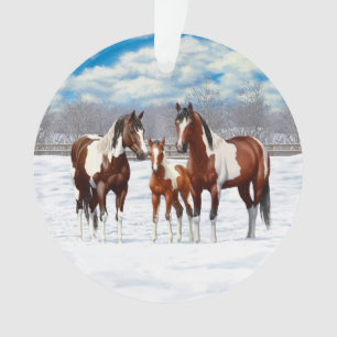 Ornamento Cavalos De Pintura De Baía Na Neve De Inverno