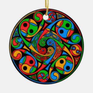 Ornamento celta da espiral do vitral