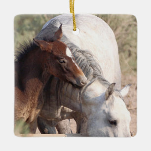 Ornamento Cerâmico de Cavalos Selvagens de Lava-Ar