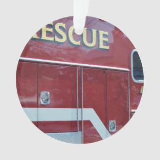 Ornamento Close up vermelho da ambulância
