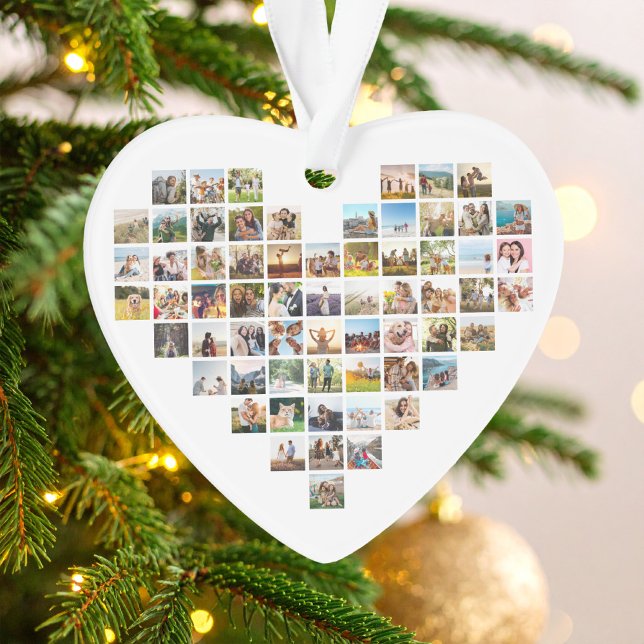 Ornamento Colagem de Fotografias Moderna Minimalista (Heart shaped photo collage acrylic ornament on Christmas tree)