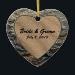 Ornamento de Casamento do Beach Serenity Keepsasaw<br><div class="desc">Ondas oceânicas na costa arenosa. Adicione sua foto de casamento.</div>