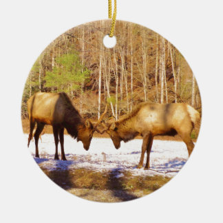 Ornamento De Cerâmica 2~ 2 Bull Elk na neve