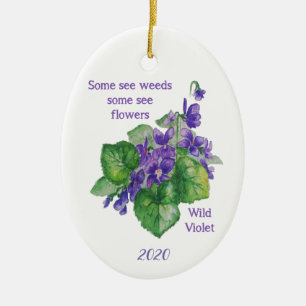 Ornamento De Cerâmica A flor violeta selvagem alguns vê as ervas