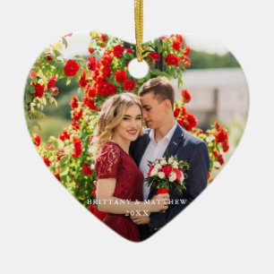 Ornamento De Cerâmica A foto do casal nomeia o coração do ano