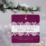Ornamento De Cerâmica A primeira foto de Natal do Elegante White Lace Ba<br><div class="desc">A primeira foto de Natal e natalidade de um bebê simples e elegante mantém o ornamento de fotos. O design apresenta um elegante Design de renda branca falso. Personalize com o nome do bebê, data, hora e estatísticas de nascimento e adicione a foto do seu bebê à parte de trás...</div>