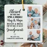 Ornamento De Cerâmica Abençoados Avós Personalizados 3 Colagem de Fotogr<br><div class="desc">Celebre seus avós com um ornamento personalizado de colagem de fotos. Este enfeite único de avós é o presente perfeito, seja no aniversário, no dia dos avós ou no Natal. Esperamos que o presente especial de sua foto de manutenção, avós, se torne um tesouro nos próximos anos. . Citação "...</div>