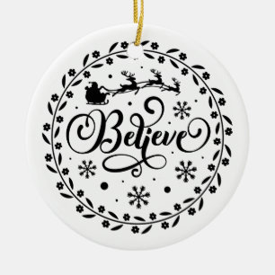 Ornamento De Cerâmica Acredite em Papai Noel voando na Luz