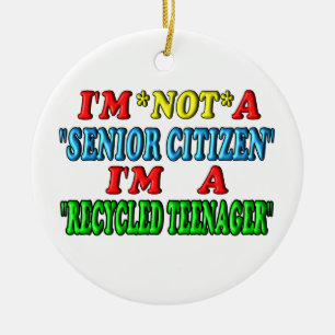 Ornamento De Cerâmica Adolescente do reciclado