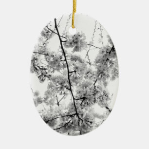 Ornamento De Cerâmica Adorno Preto e Branco 'Flor de Cerejeira'