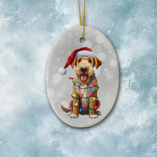 Ornamento De Cerâmica Airedale Terrier Dog Embalado em Luzes de Natal (Criador carregado)