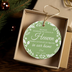 Ornamento De Cerâmica Alguém no Céu Coroa de Folhagem Foto Verde