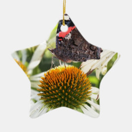Ornamento De Cerâmica Almirante Borboleta na Flor