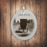 Ornamento De Cerâmica Amish Buggy Ornament<br><div class="desc">Um arbusto Amish viagem pacificamente numa estrada rural em Ethridge,  Tn.</div>