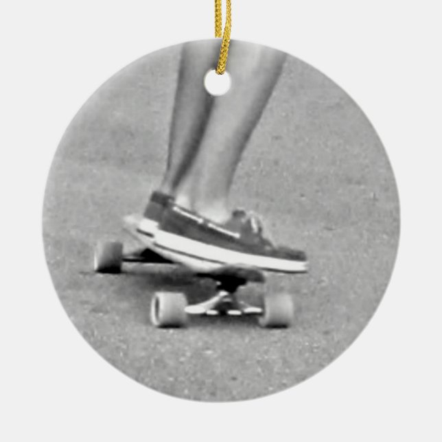 Ornamento De Cerâmica Andando pelo Longo Bordo (Frente)