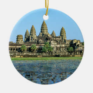 Ornamento De Cerâmica Angkor Wat e reflexão no lago - Camboja