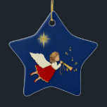 Ornamento De Cerâmica Anjo da trombeta<br><div class="desc">Céu nocturno com as estrelas que brilham no fundo. Anjo com notas da trombeta dourada e da música</div>