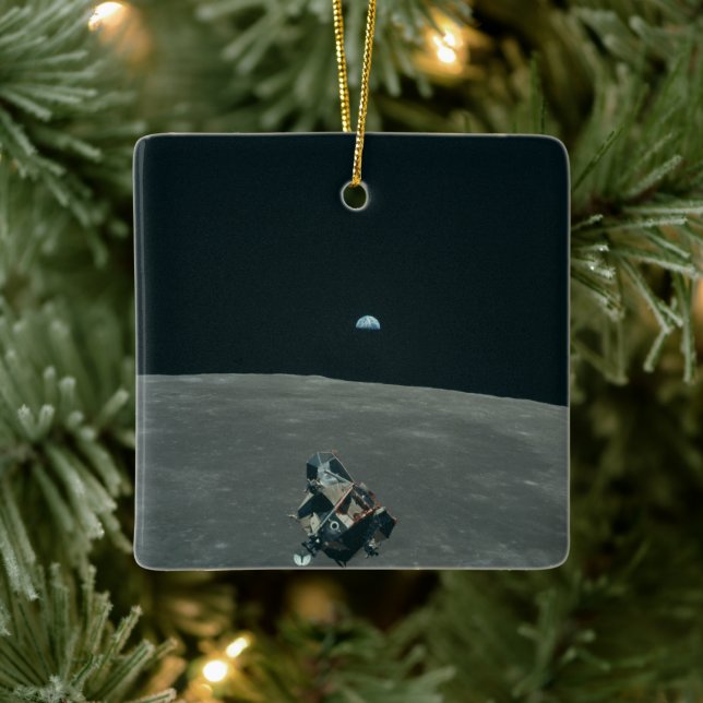 Ornamento De Cerâmica Apollo Lunar Lander e Earthrise sobre Lua (Árvore)