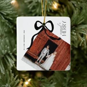 Ornamento De Cerâmica Arco de Natal com Foto e Letreiro de Feliz e Casad