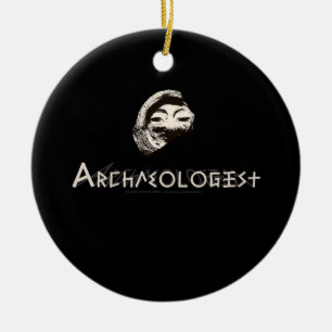 Ornamento De Cerâmica Arqueólogo em letras gregas primitivas