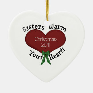 Ornamento De Cerâmica As irmãs aquecem seu Natal 2011 do coração