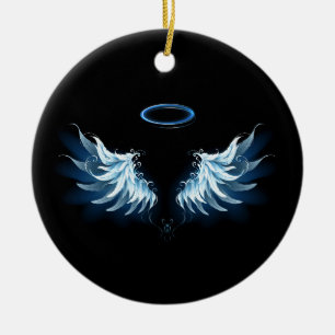 Ornamento De Cerâmica Asas Anjos Azuis Brilhantes em fundo preto