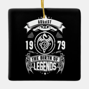 Ornamento De Cerâmica August Gift 1979 Nascimento Das Legendas