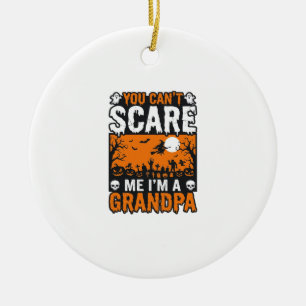 Ornamento De Cerâmica Avô Assustador Camisa Vintage Halloween Design_1