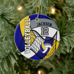 Ornamento De Cerâmica Azul, Amarelo e Cinzas Personalizam 🏐 de Voleibol<br><div class="desc">🥇 UM DESIGN DE ARTE DE DIREITOS AUTORAIS ORIGINAL, DE Donna Siegrist, DISPONÍVEL SOMENTE NO ZAZZLE! Enfeites de natal do jogador desportivo de vôlei. Imprima o seu voleibol com este design de nome DIY num nítido design AZUL, AMARELO E CINZA. Um presente de excelente para qualquer jogador de vôlei, fã...</div>