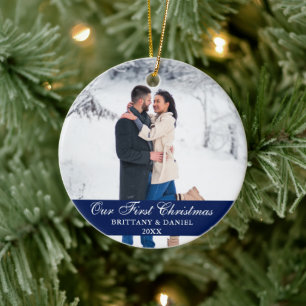 Ornamento De Cerâmica Azul Nossa Primeira Foto De Casal De Natal