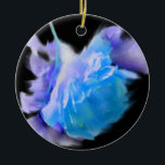 Ornamento De Cerâmica Azul rosa de aquarela azul flor azul floral azul<br><div class="desc">Incêndio no romance e elegância deste rosa azul de aquarela. Cada design capta a delicada beleza dos rosas,  banhados em tons de azul sereno com toques suaves de roxo.</div>