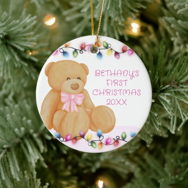 Ornamento De Cerâmica Baby Girl First Christmas Lights Teddy Bear Photo (Árvore)
