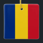 Ornamento De Cerâmica Bandeira da Romênia (romena)<br><div class="desc">Produtos de Sinalizador Mundial Personalizáveis - Sinta-se livre para adicionar seu próprio texto.</div>